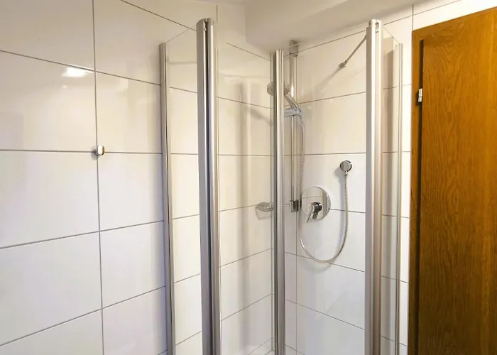 Zum Dorfwirt Hotel *