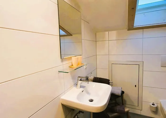 Zum Dorfwirt Hotel *